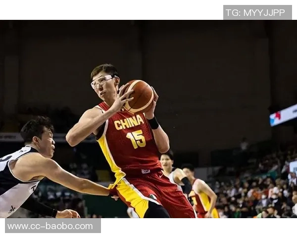 西塞表现抢眼狂揽13个篮板送出3次封盖助攻10分展现蓝领风采